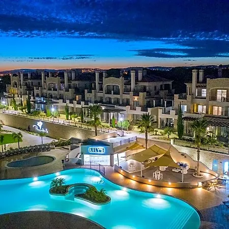 Hotel Pine Hills 4*